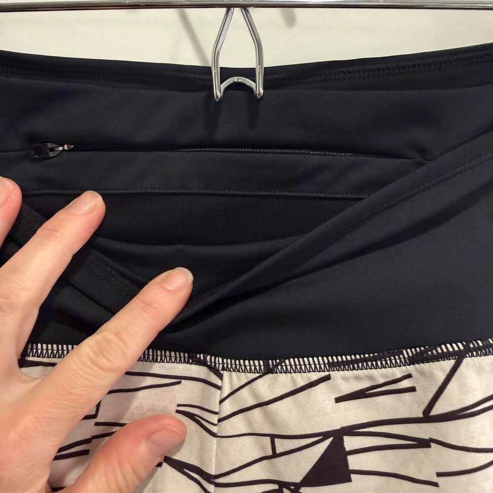 oiselle High Rise Rogas, Black Sticks - Picture 3 of 6